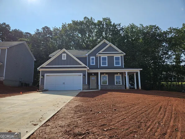 588 Calgary Downs Dr, Winder, GA 30680
