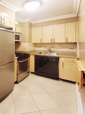 Rented by Corcoran | media 15