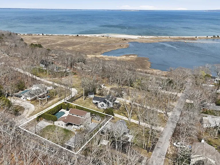28 Red Creek Rd — Photo 1