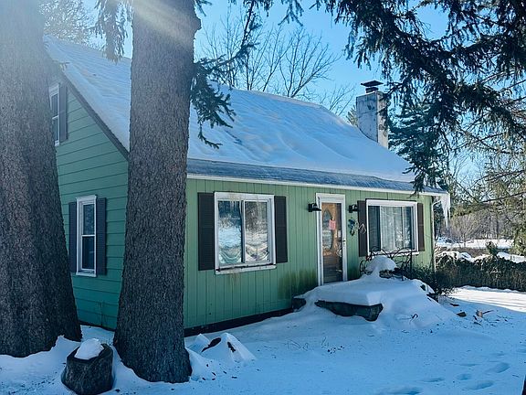 2nd image of 106 Independence Rd