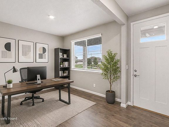 3rd image of 4529 Kingswood Dr
