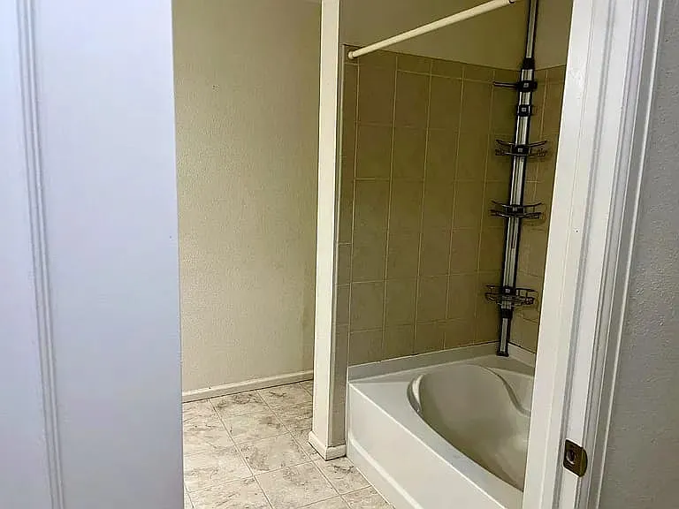 12833 Mayfair Way — Photo 45