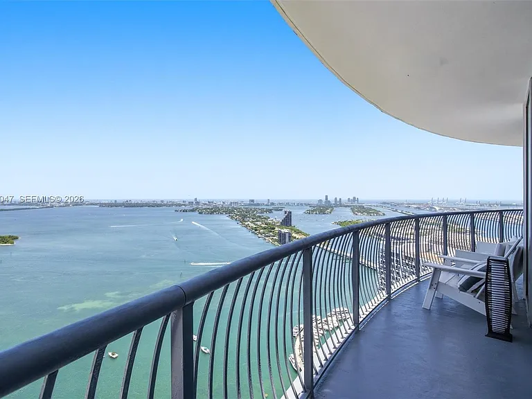 1750 N Bayshore Dr #4801 — Photo 2