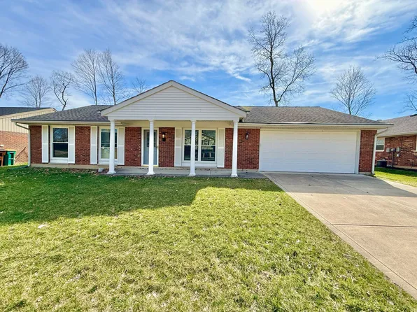 315 Whispering Pnes, Springboro, OH 45066