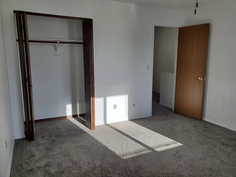 2377 Shawnee Dr — Photo 11