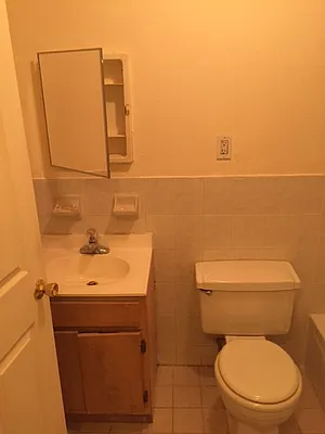 Rented by PMG Real Estate  | media 11