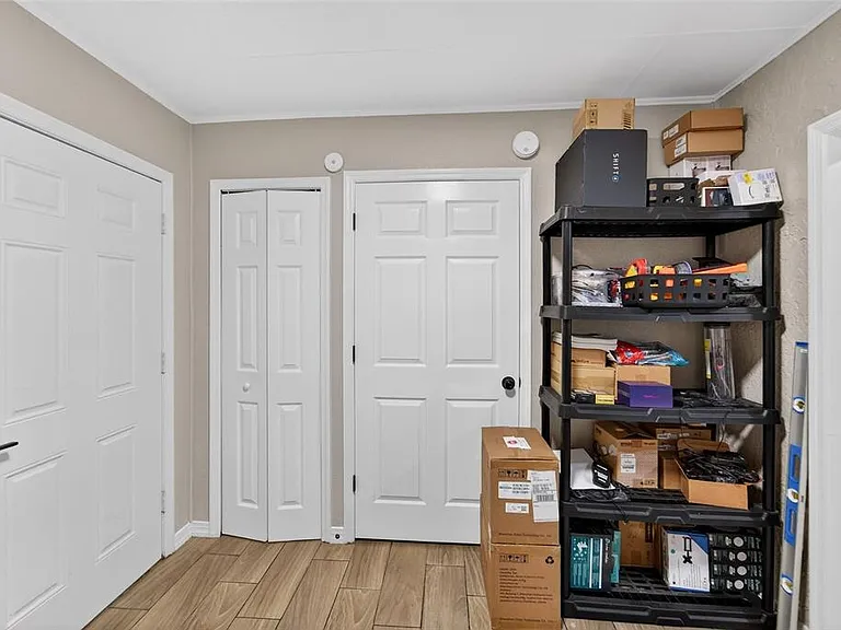 5502 Peach Ave — Photo 25