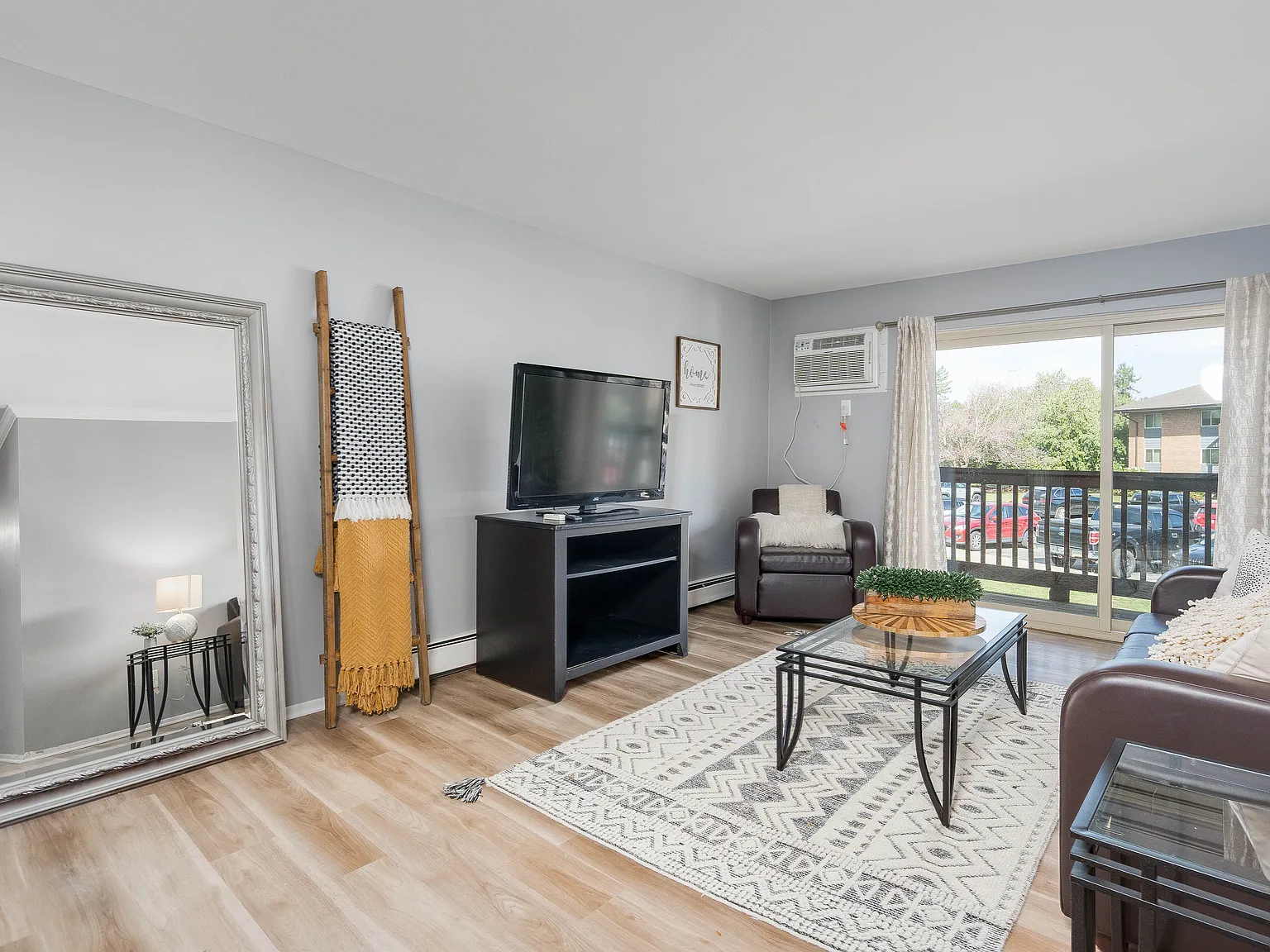 Berrytree Apartments — Photo 2