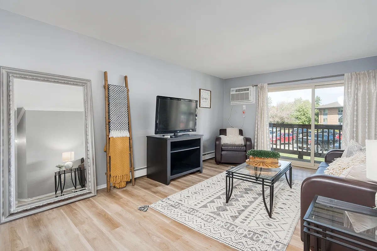 Building Photo - Berrytree Apartments