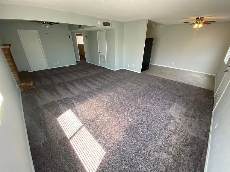 1417 Chestnut St — Photo 3