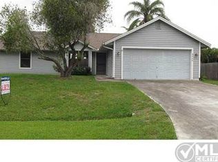 2466 SW Avondale St, Port Saint Lucie, FL 34984