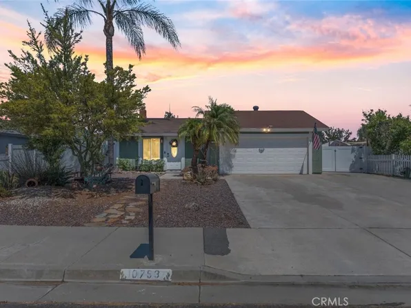 10753 Parliament Ln, Riverside, CA 92503