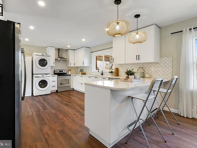87 Fisher Ln — Photo 7