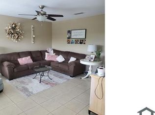 8396 111th St APT 308, Seminole, FL 33772