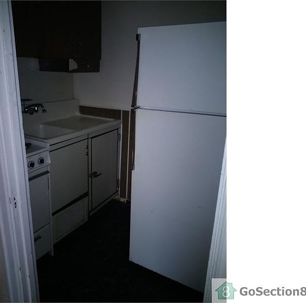 1st image of 2130 Auburn St