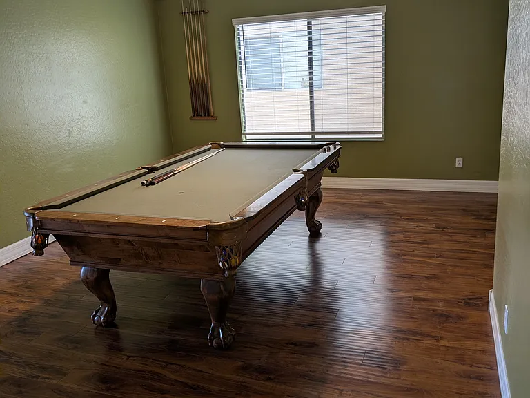 1831 S 105th Dr — Photo 12