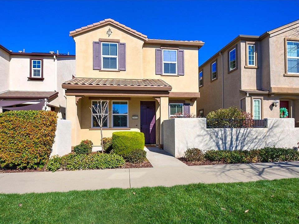 1st image of 3033 Village Park Dr