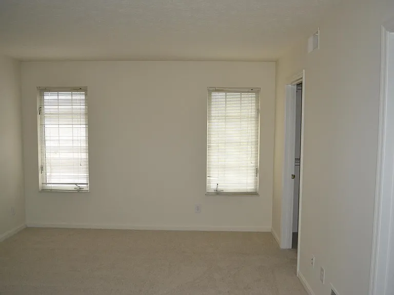 10555 Montgomery Rd #72 — Photo 12