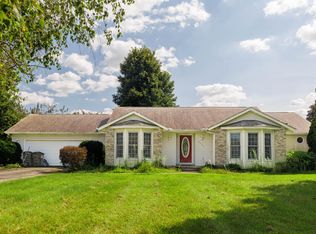 3525 W Kozak Dr, Wheatfield, IN 46392