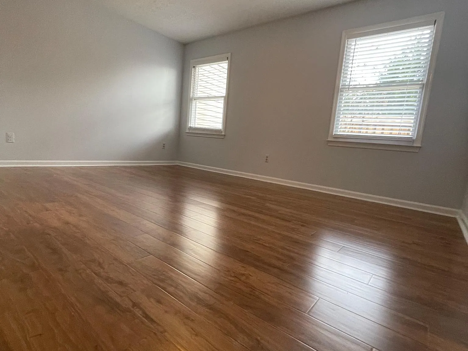 1506 Wenwood Ct — Photo 3