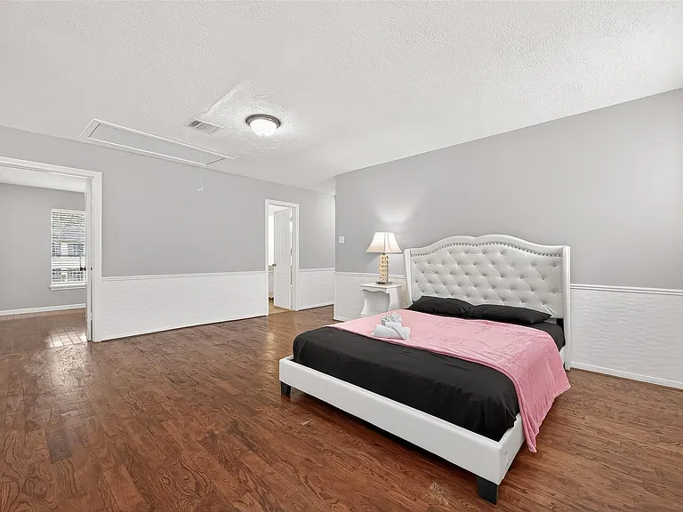 3815 Fernglade Dr — Photo 37