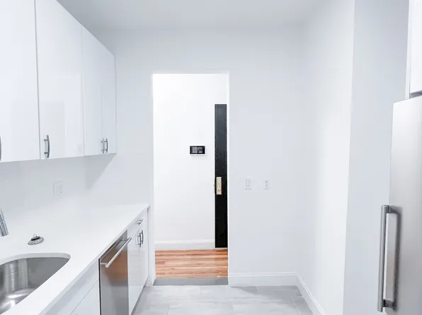 443 East 88th Street image 3 of 5