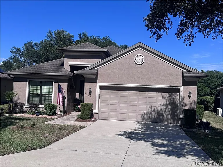 1675 W Caroline Path — Photo 1