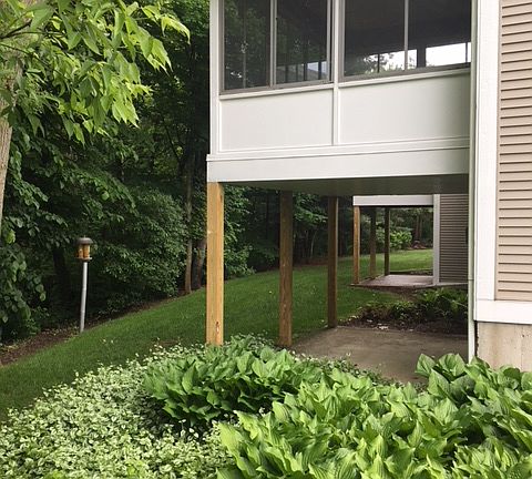 4th image of 797 Claremont Ct