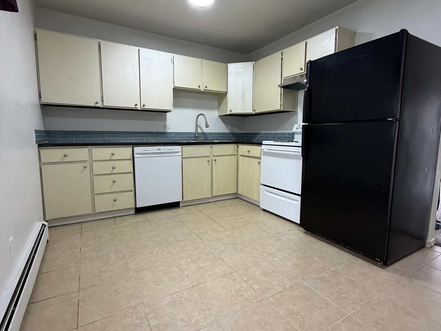 3289 Lombardy ln. — Photo 4