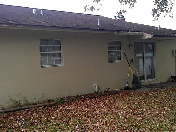 3rd image of 1551 Cranbrook Ave
