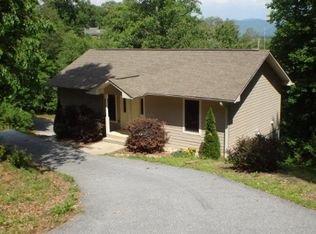 35 Stonewall Jackson Rd, Franklin, NC 28734