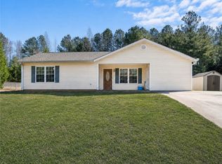 851 Louie Ln, Seneca, SC 29678