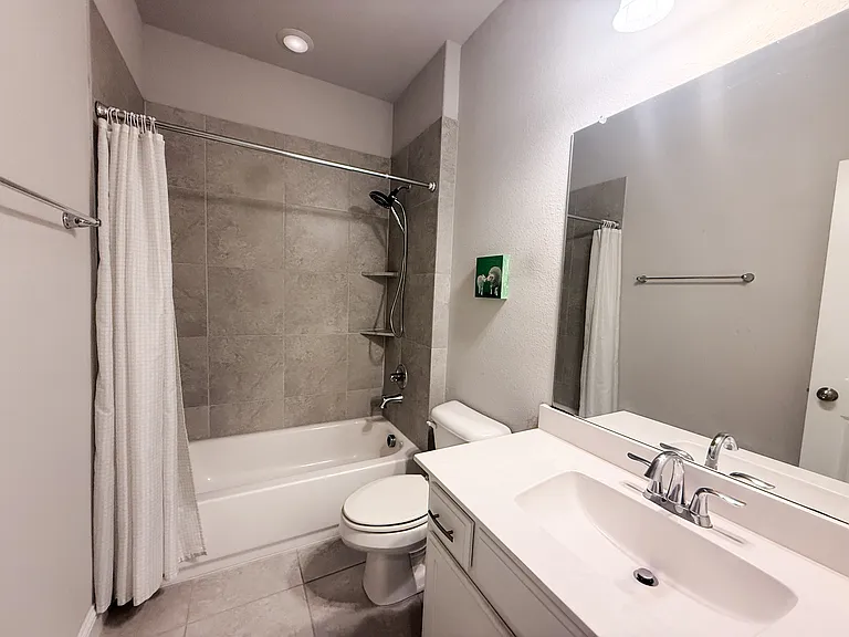 4245 Brookstone Dr — Photo 22