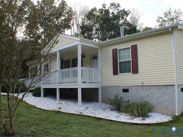 1811 Halls Store Rd, Mineral, VA 23117