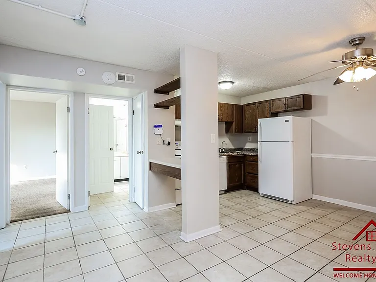Ridge Terrace Apartments — Photo 39