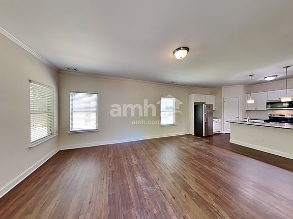 5th image of 2485 Beal St