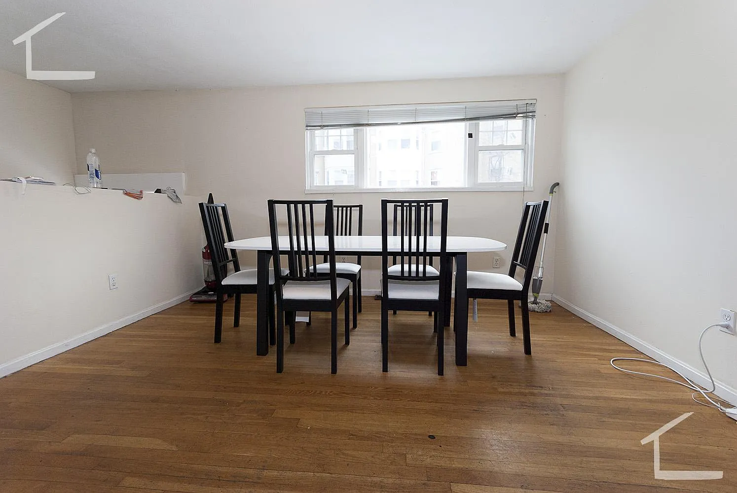 5 bed, 2000 sqft, $5,800 — Photo 2