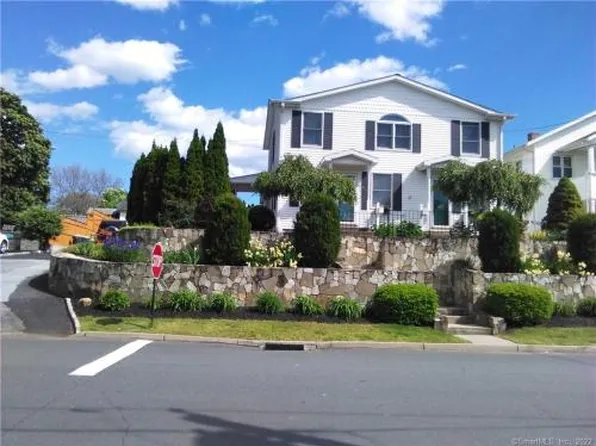 153 Longview Ave, Fairfield, CT 06824