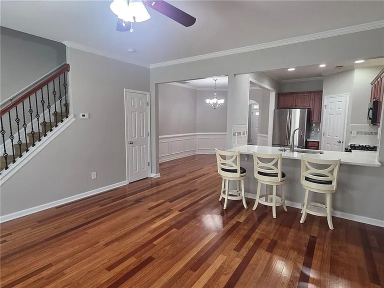 2720 Beynon Ln — Photo 11