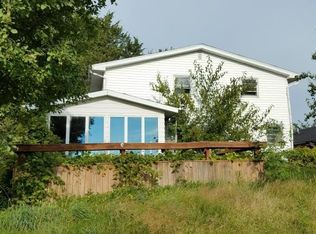 5030 Rotary Rd, Cherry Valley, IL 61016