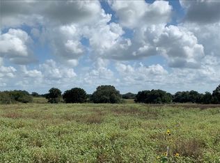 4131 County Road 121, Nixon, TX 78140