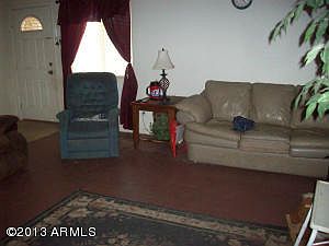 5th image of 8942 W Clarendon Ave
