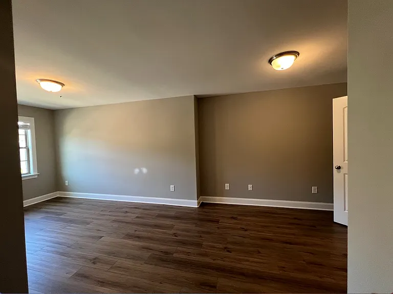 1618 Cedar Hill Way — Photo 31