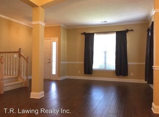 6728 Pine Branch Ct, Charlotte, NC 28269