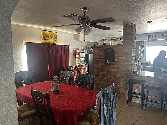 Dining/Kitchen 