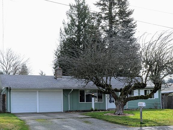 2nd image of 4100 Lloyd St SE