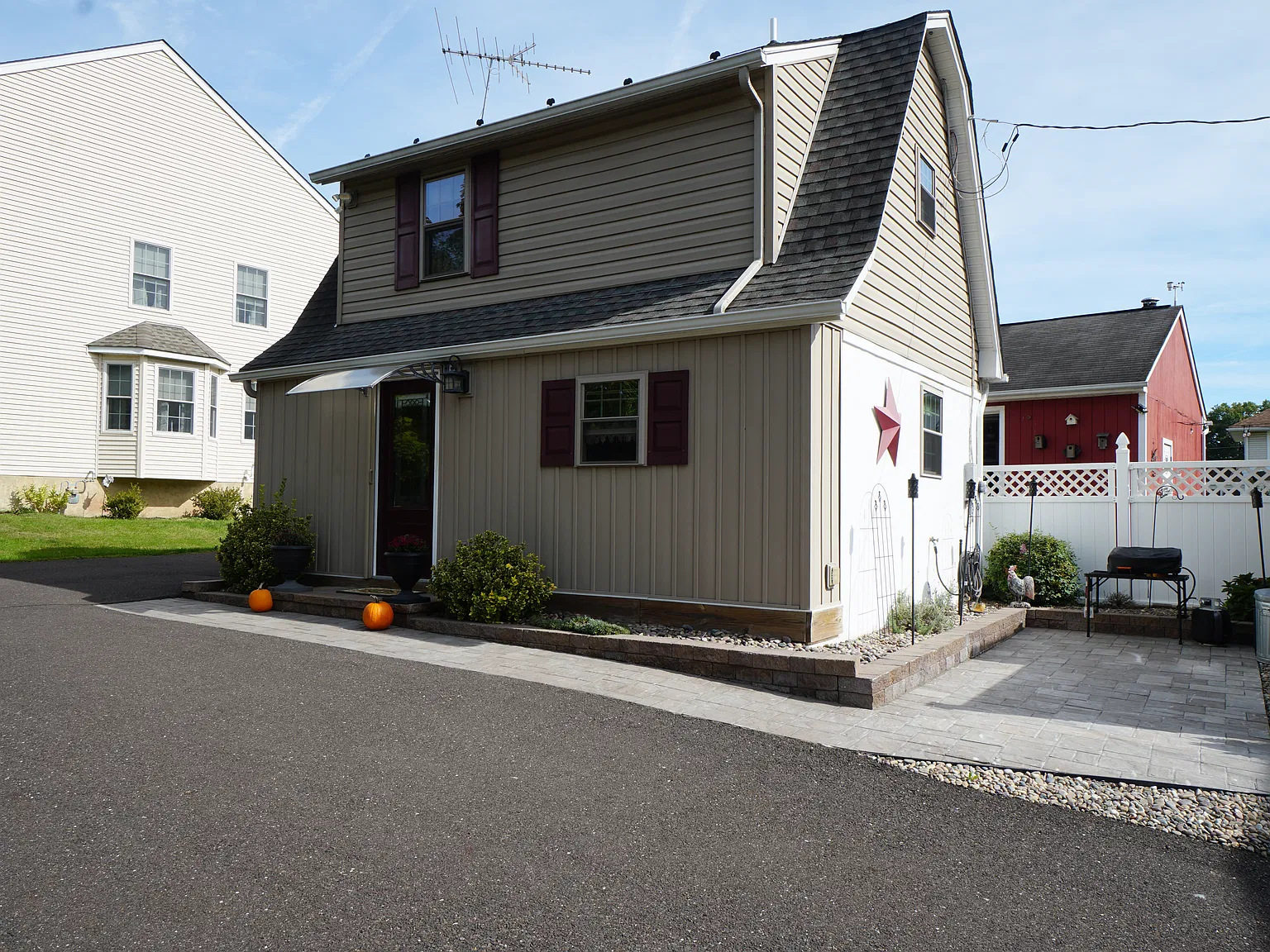 1 bed, 1419 sqft, $2,000 — Photo 1