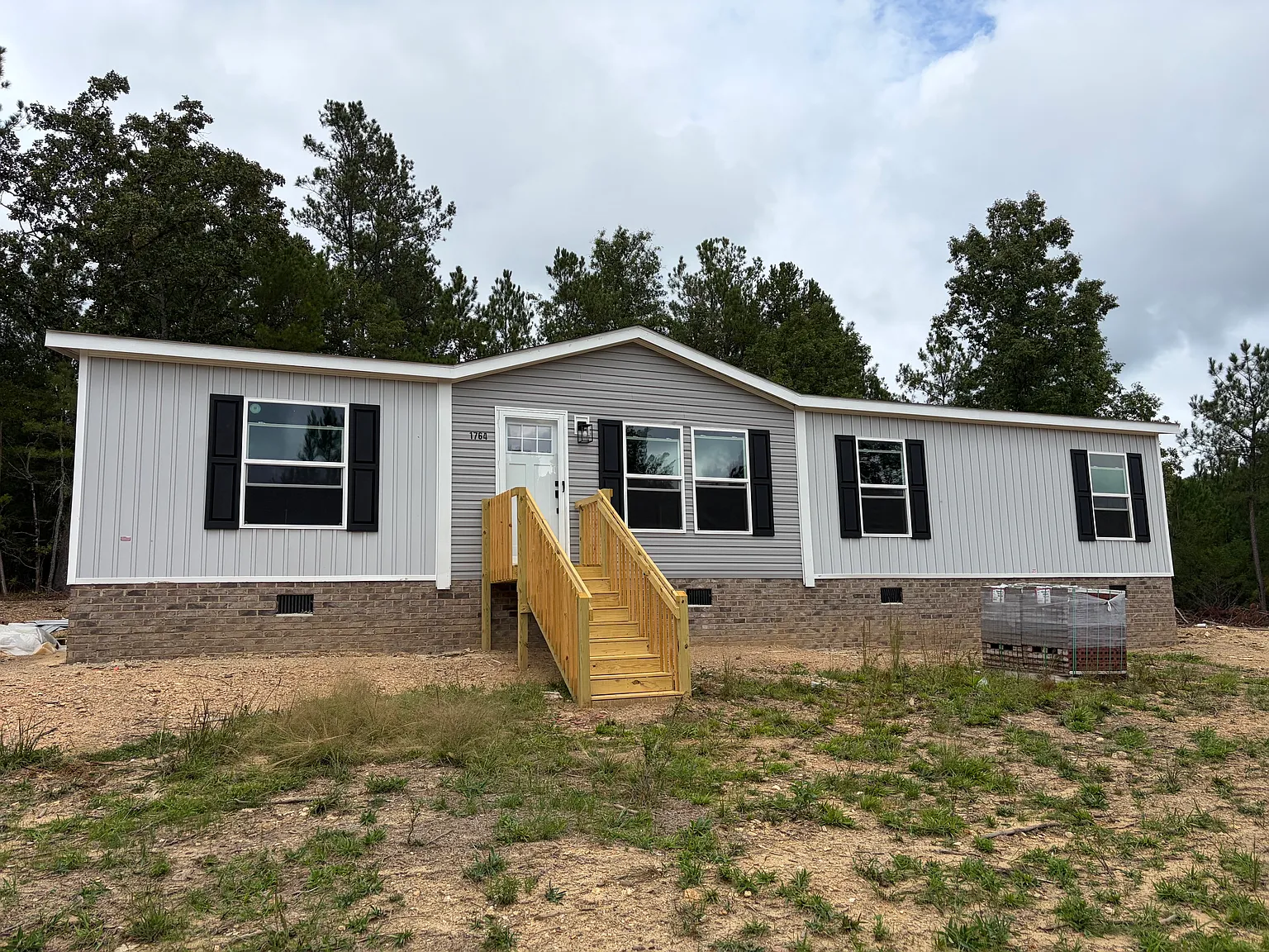 4 bed, 1568 sqft, $1,850 — Photo 1
