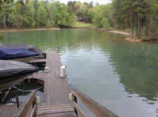 516 Stonewater Bay Ln, Mount Holly, NC 28120