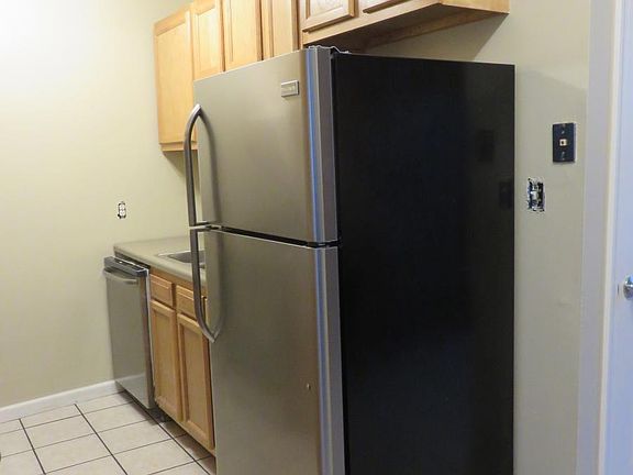 3rd image of 2307 Lynch St